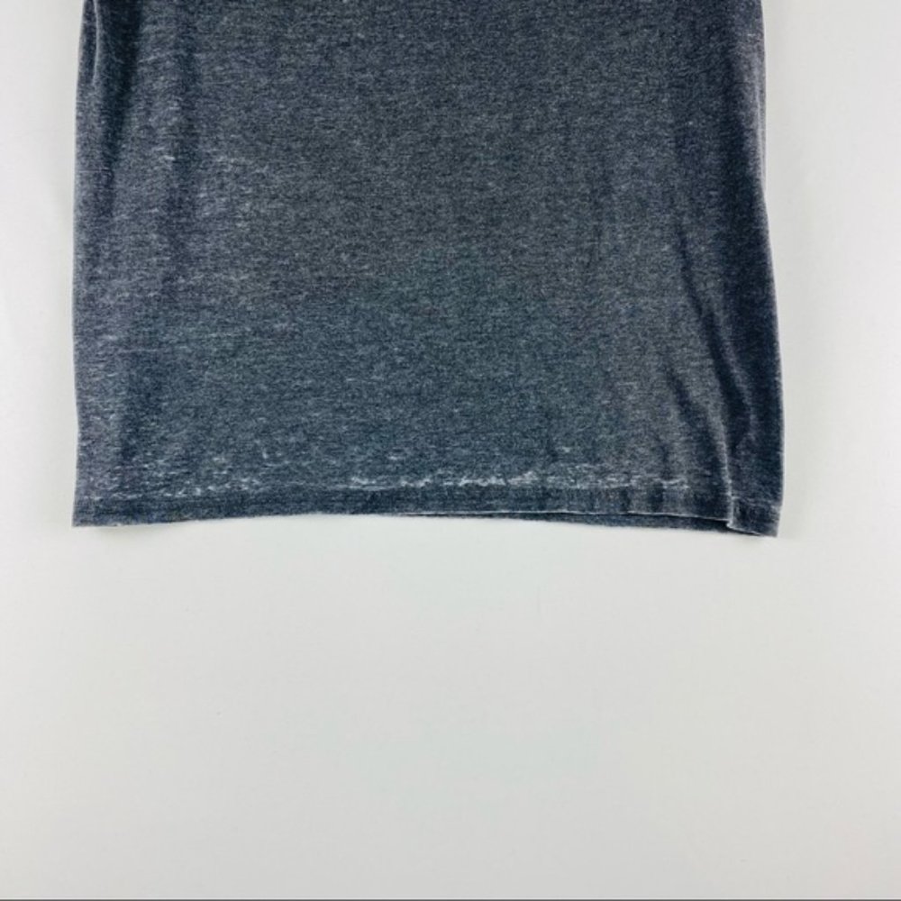 Mens Levi Strauss & Co. Gray Shirt size Medium